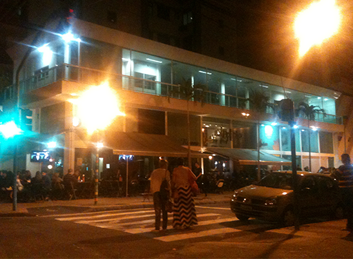 Edificação comercial situada à Rua Geraldo Martins - Niterói - RJ